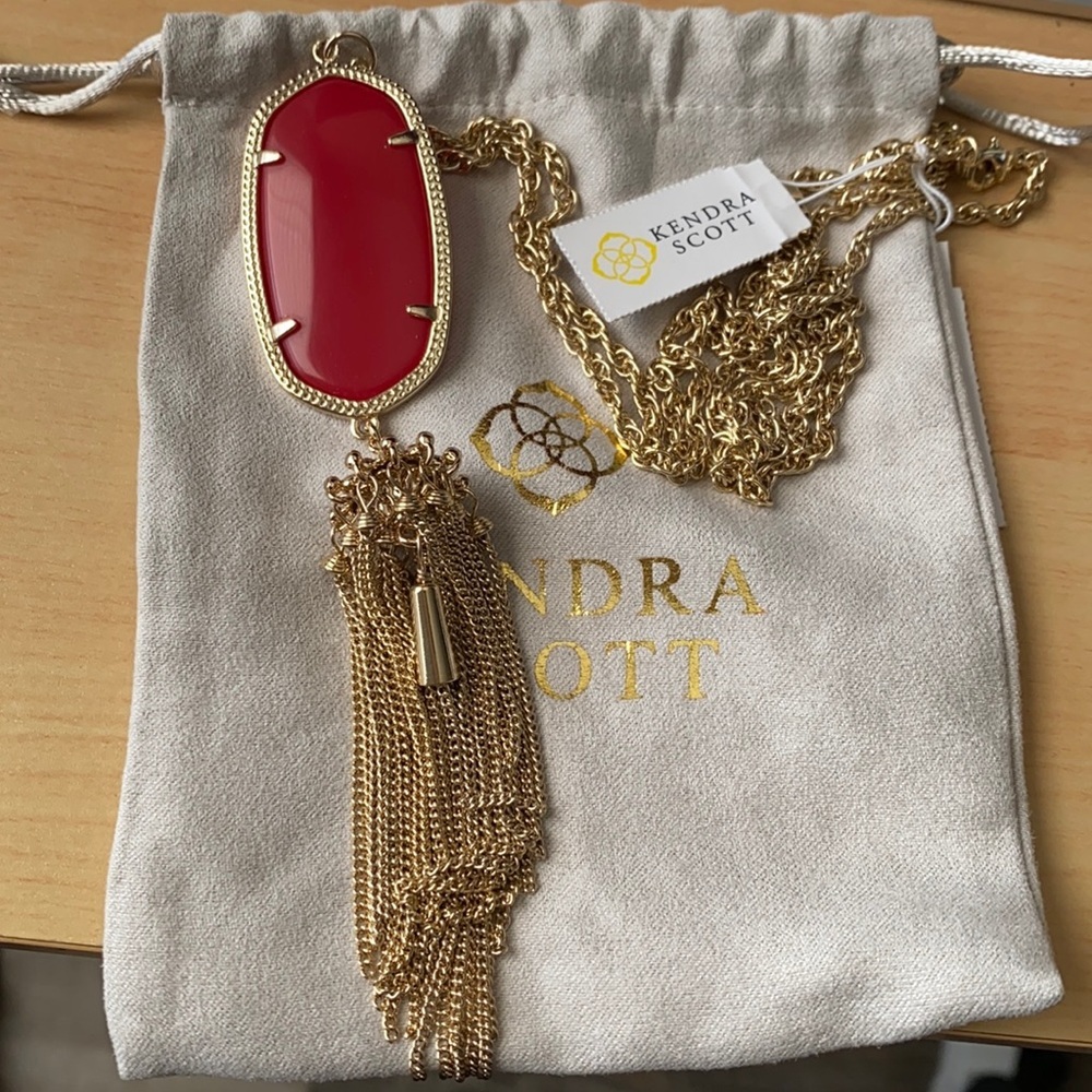 Kendra Scott Rayne gold necklace on red NEW